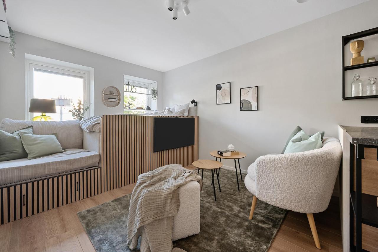 Beachside Junior Suite - 16Min From City Centre Stockholm Bagian luar foto